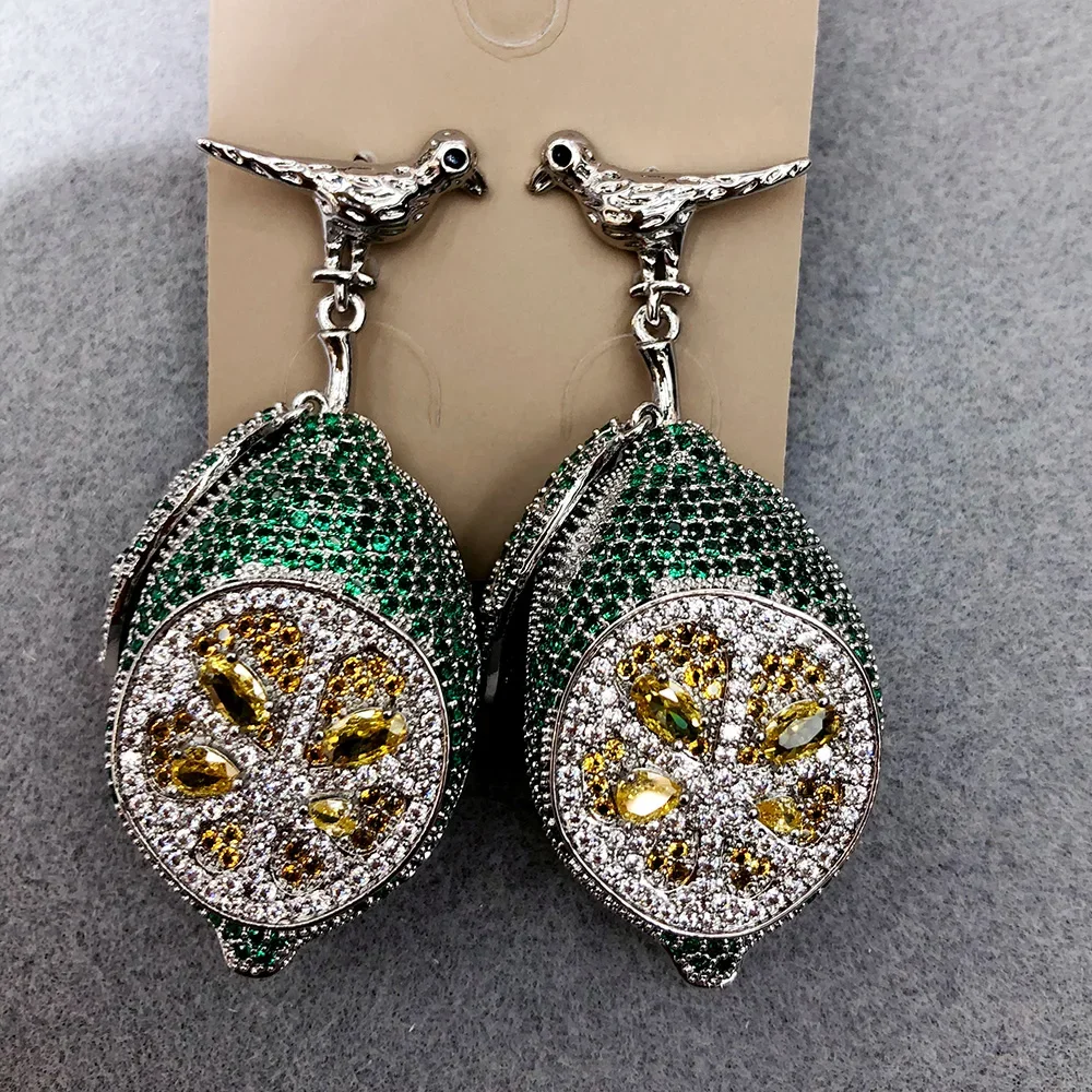 

Soramoore Summer Shiny Orange Pendant Earrings Shiny Cubic Zirconia Women Wedding Trendy Earrings Bijoux High Quality New
