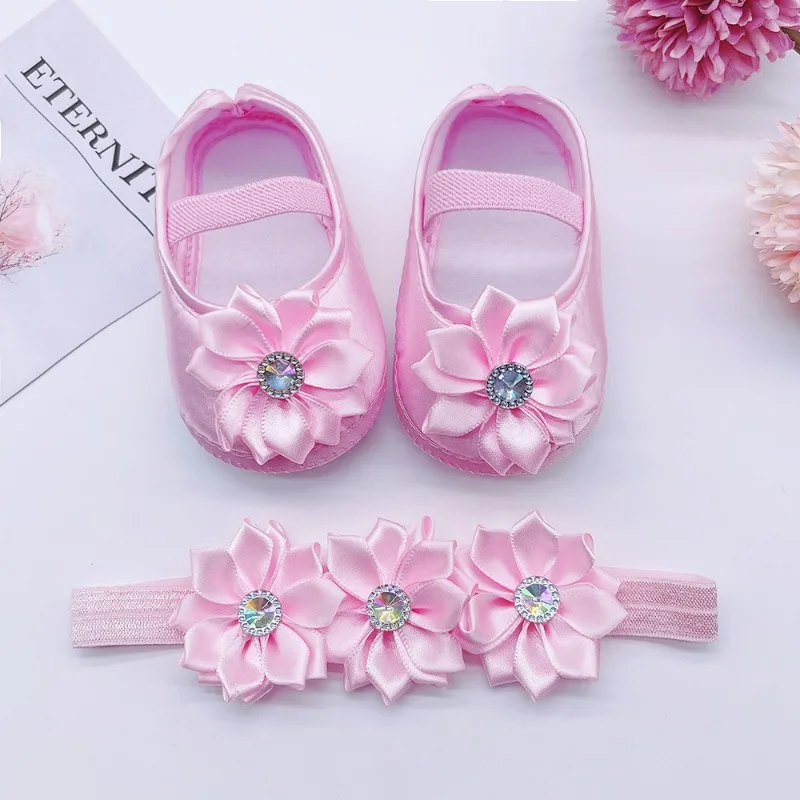 

Spring Autumn New Baby Princess Shoes 0-1-3Y Baby Cloth Sole Single Shoes Walking Shoes Diamond Flower Ribbon Hair Accessories