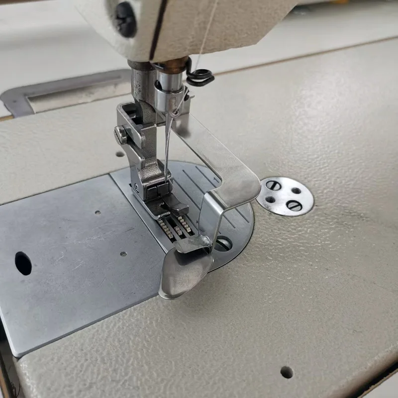 Industry Sewing Machine Adjustable Down Turn Hemmer Folde Feet Guide Parts Lighting Fabric Presser Foot Stitching Seam Curler
