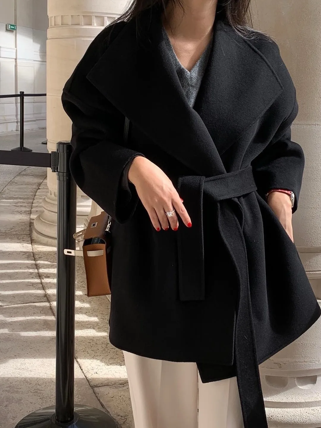 

Retro Khaki High-End Woolen Coat Women's New 2025 Belted Slimming Trendy Wrap Mid-Length Cloaks Outerwear Jaets