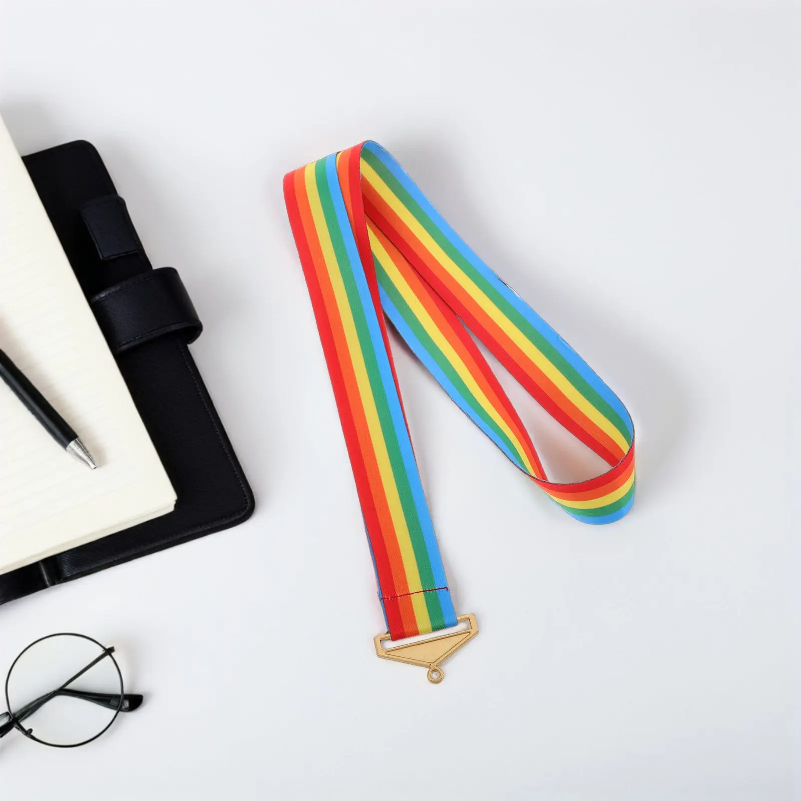

2Pcs Sturdy Competition Ribbons with Metal Lanyard for Medals Elegant Display Comfortable Fit Sports Academic Party Award Events