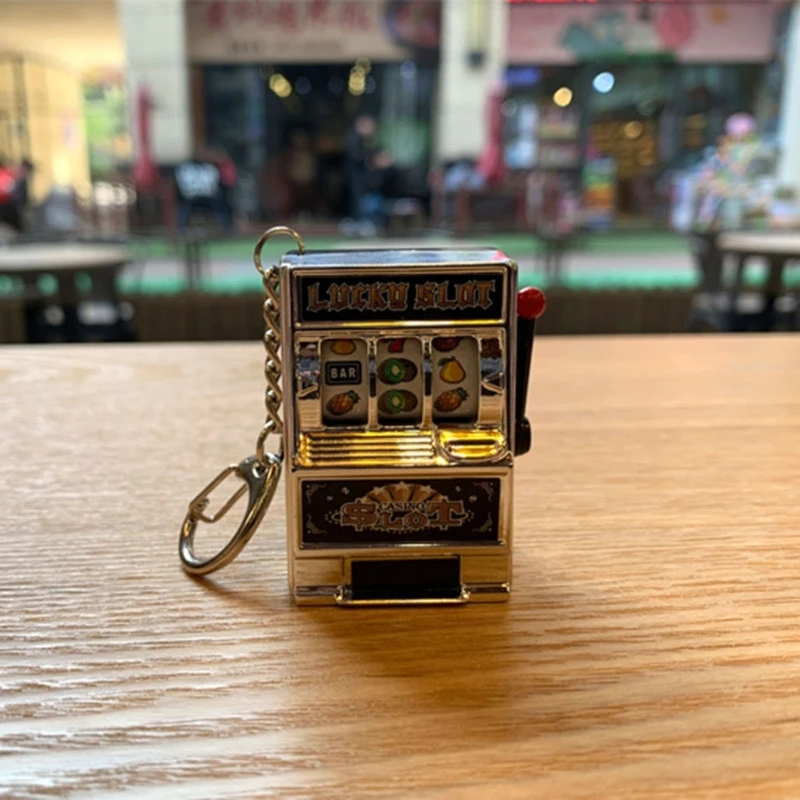 1pc Lucky Jackpot Mini Fruit Slot Machine Fun Birthday Keychain Gift Kids Educational Toy Coin Operated Games Machine