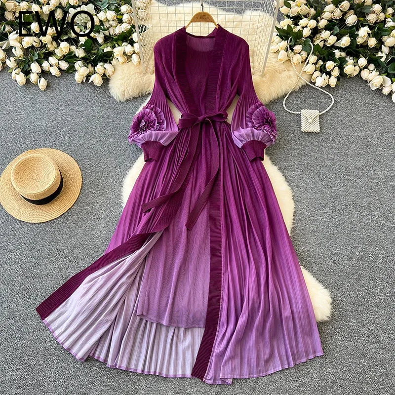 EWQ Elegant Pleat Gradient Belt Sets For Women 2 Pieces 2024 Autumn New Strapless Dress V-neck Long Sleeve 3D Flower Set 27X946