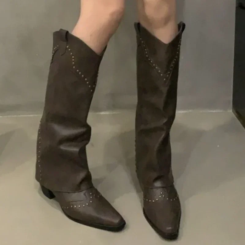 Vintage Brown V Buckle Chelsea Botas Fashion Pointed Toe Western Cowboy Boots Rivet Design Pipe Boots for Women Non-slip Boots