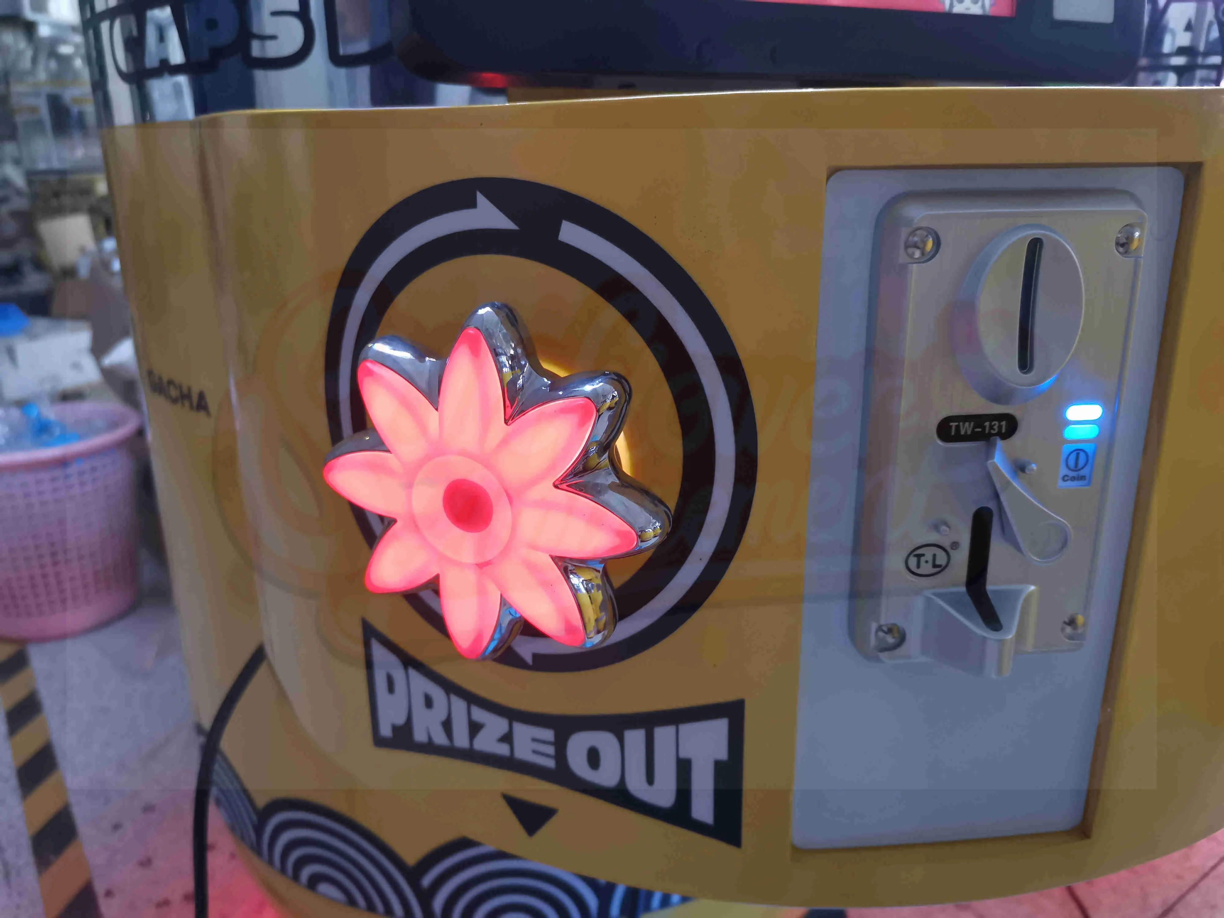 Automatic Popular Design Coin - Prize Capsule Toy Machine ulasan dan harga