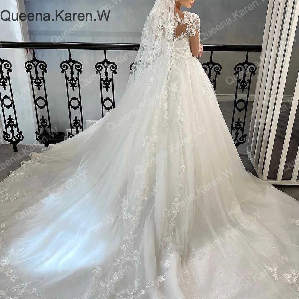 Queena. jasperです。エレガントなプリンセスのウェディングドレス,長袖,レース,ライン,ウェディングドレス