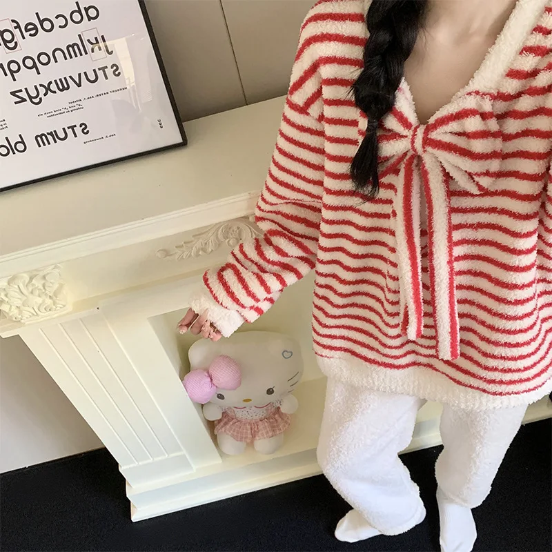 القوس عيد الميلاد Pjs مجموعة المرأة بيجامة مجموعة كبيرة الحجم ملابس المنزل المرأة بيجامة شتوية دافئة ملابس المنزل العصرية ، منامة