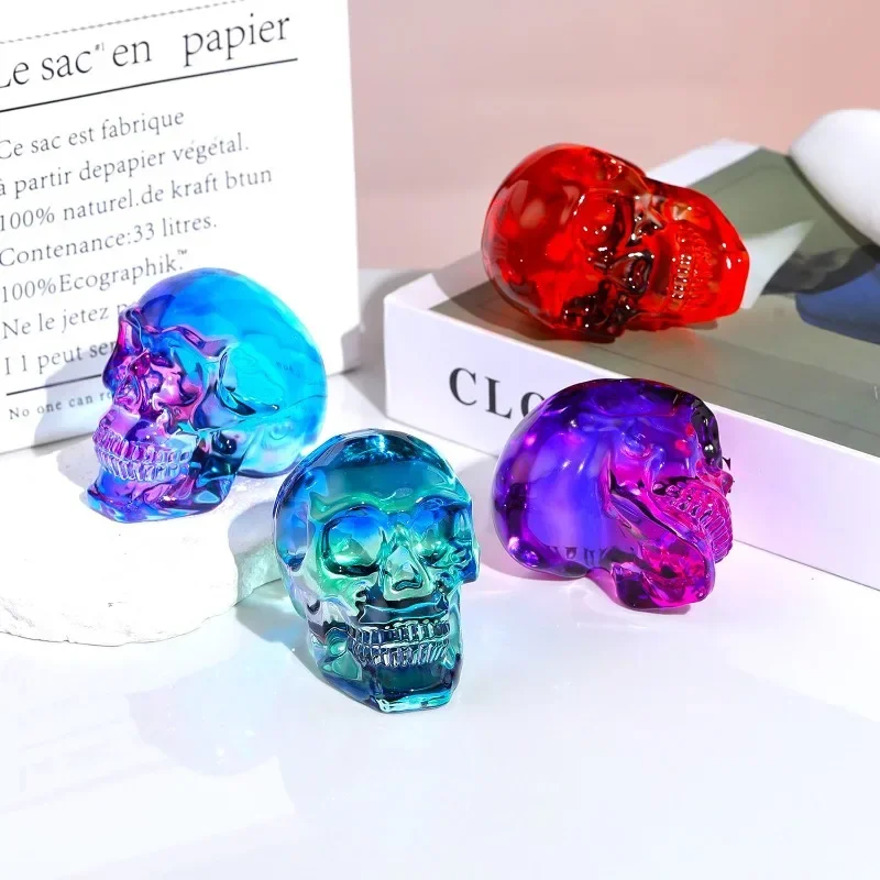 Creative Crystal Skull Gothic Style Ornament Halloween Decor Living Room Ornament Special Gift Suitable for Giving To Friends