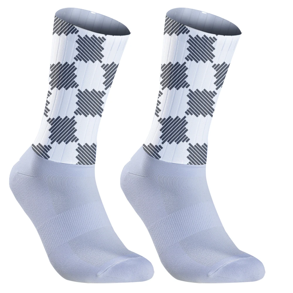 

2025 Новая поддержка свода стопы + мягкий каблук с носком, катание на 300 километров без упорания стопы