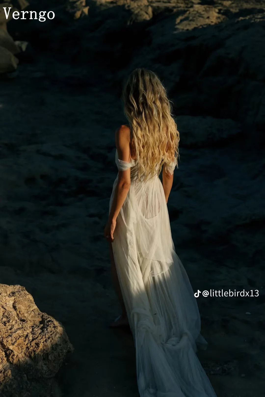 Picture 4: Verngo Sexy Tulle Boho Wedding Dress Off The Shoulder A Line Side Slit Beach Bride Dresses Sexy Photo Bridal Dress Customized
