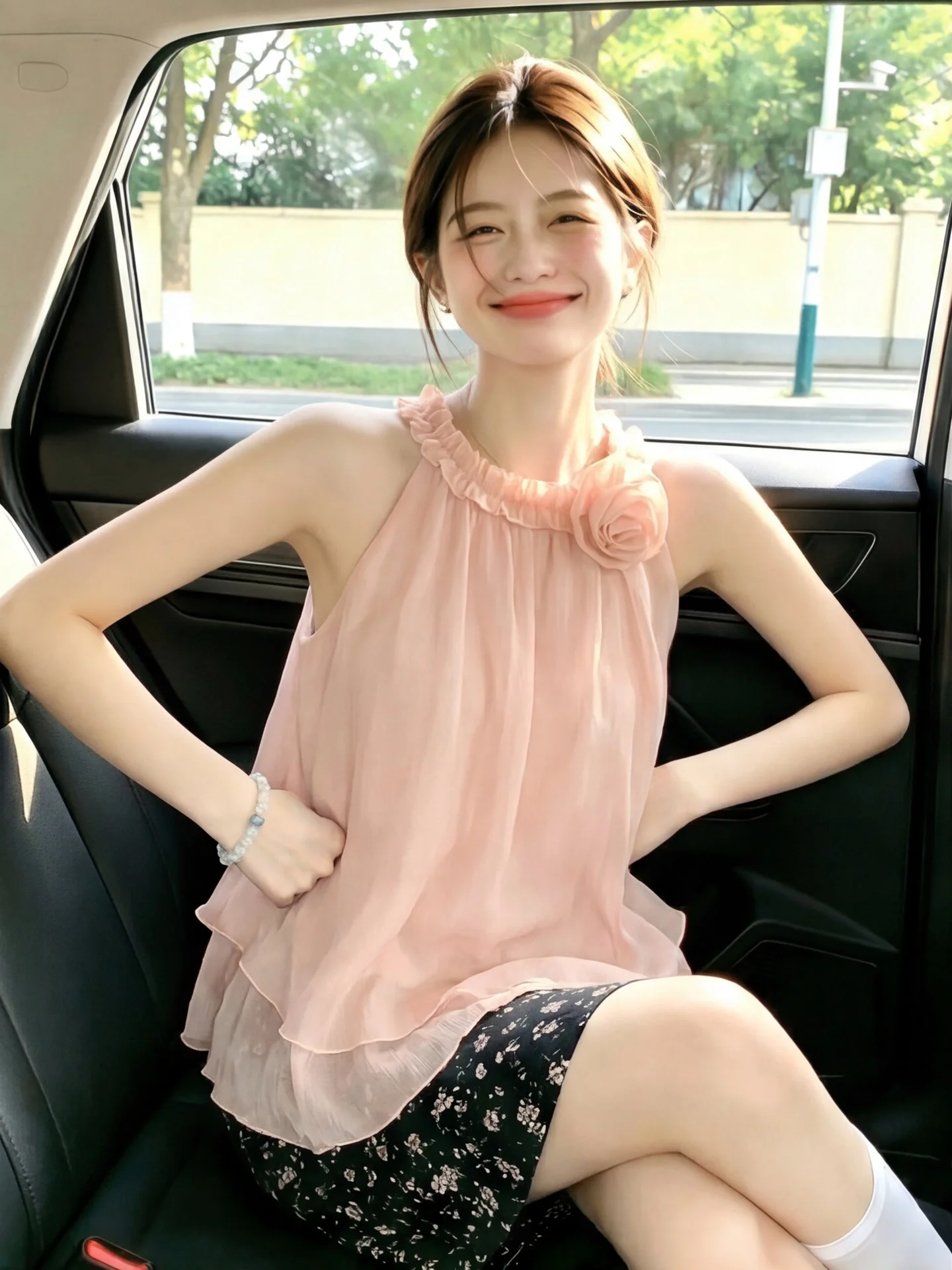 

Orange Pink 3D Flower Sleeveless Neck Hanging Vest Women Summer New Style Popular Shoulder Exposure round Neck Top Sexy Loose...
