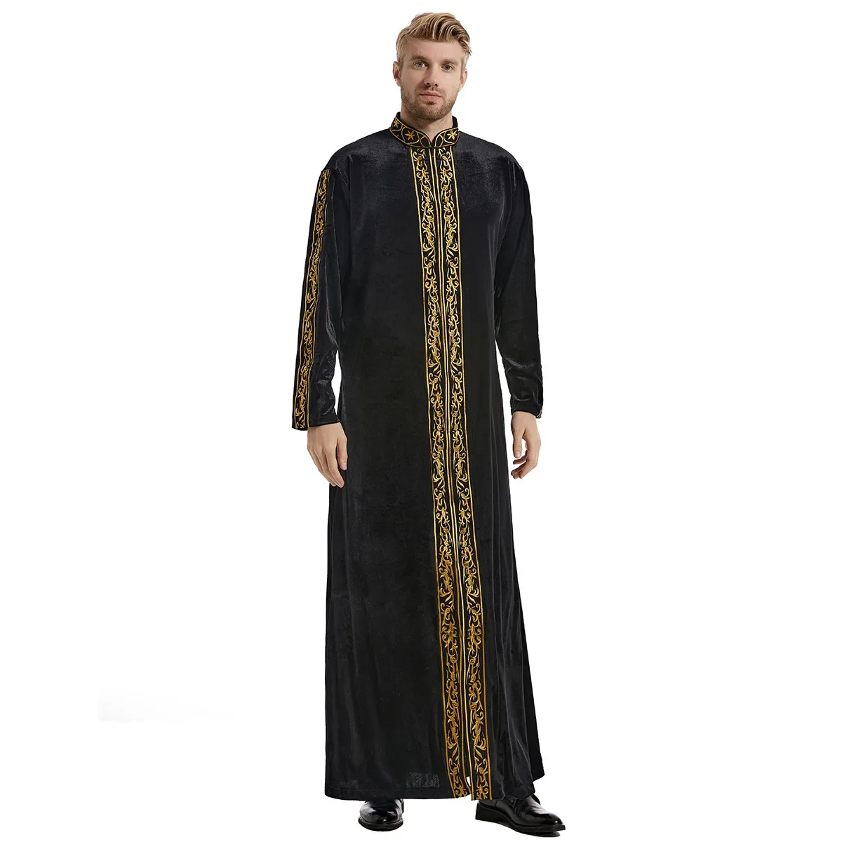 Robe muçulmano bordado de veludo dourado hui engrossado bordado famoso thobe para homens