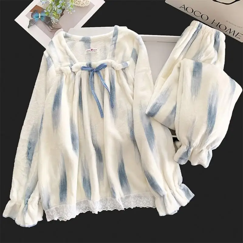 Sweet and Cute Flannel Home Suit Set Thickened Warm Princess Style Sexy Pajama Winter Coral Fleece Pajamas for Women