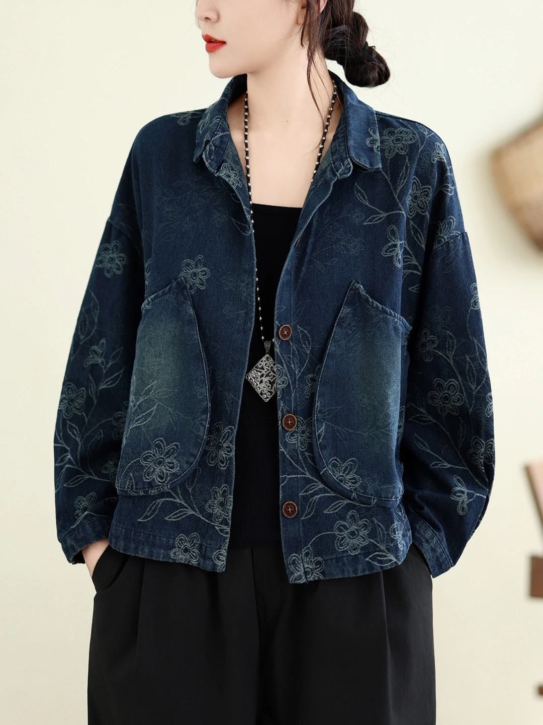 Washed Denim Short Jacket Women's Printed Casual Loose Fit Polyester Cotton Blend Autumn Outerwear Fashionable Short Coat