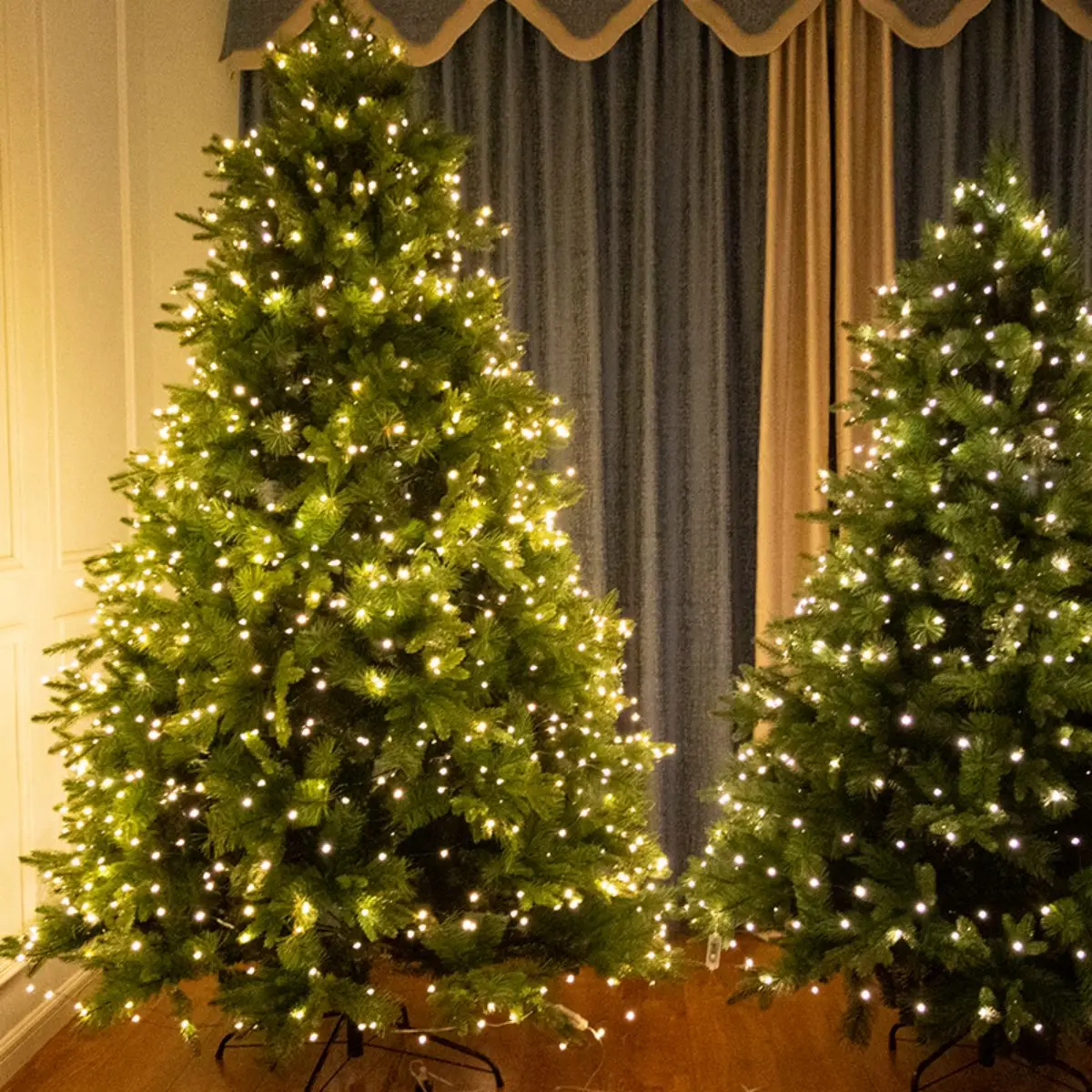 Holiday Christmas Tree Green Line LED Copper Wire Colorful Light String Green Plant Christmas Courtyard Decorative Light