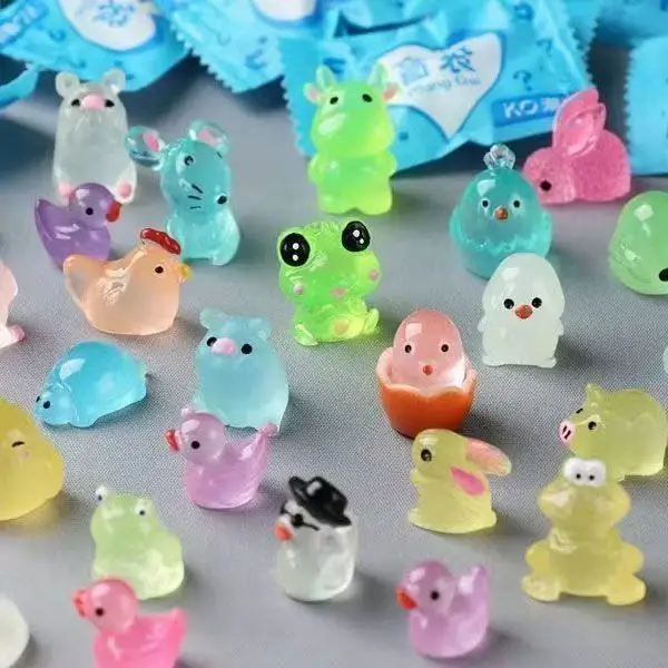 5/20/40 Stück Leuchtende Tier-Überraschungsbeutel Mini Blind Box Spielzeuge Niedliche Simulations-Tiermodelle Kindergeschenke Überraschungsbox