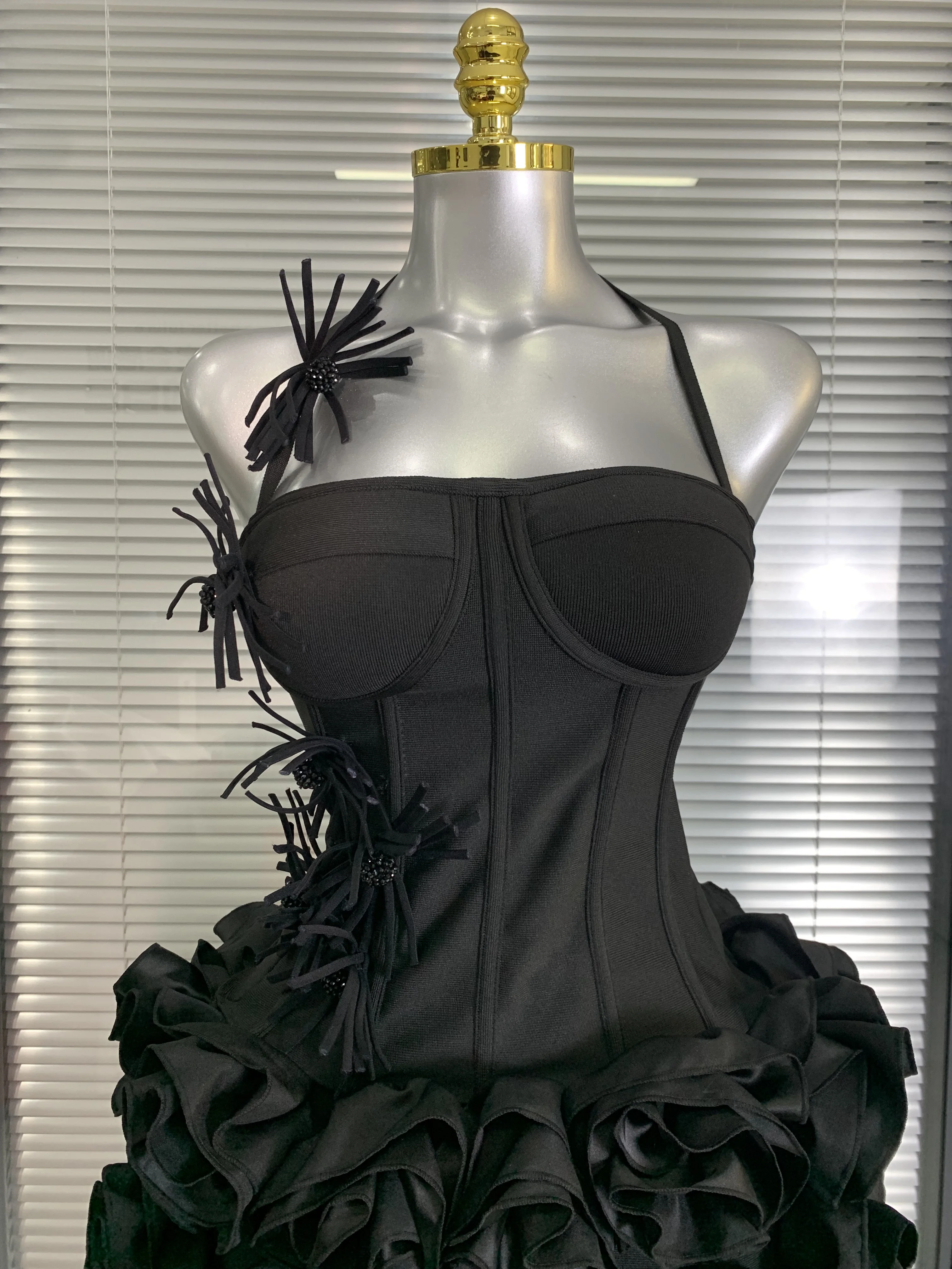 Vestido New Women Sexy Halter Bandage Two Pieces Set Women Charming Knit Celebrity Laced Bodycon Mini Bandage Skirt Suits