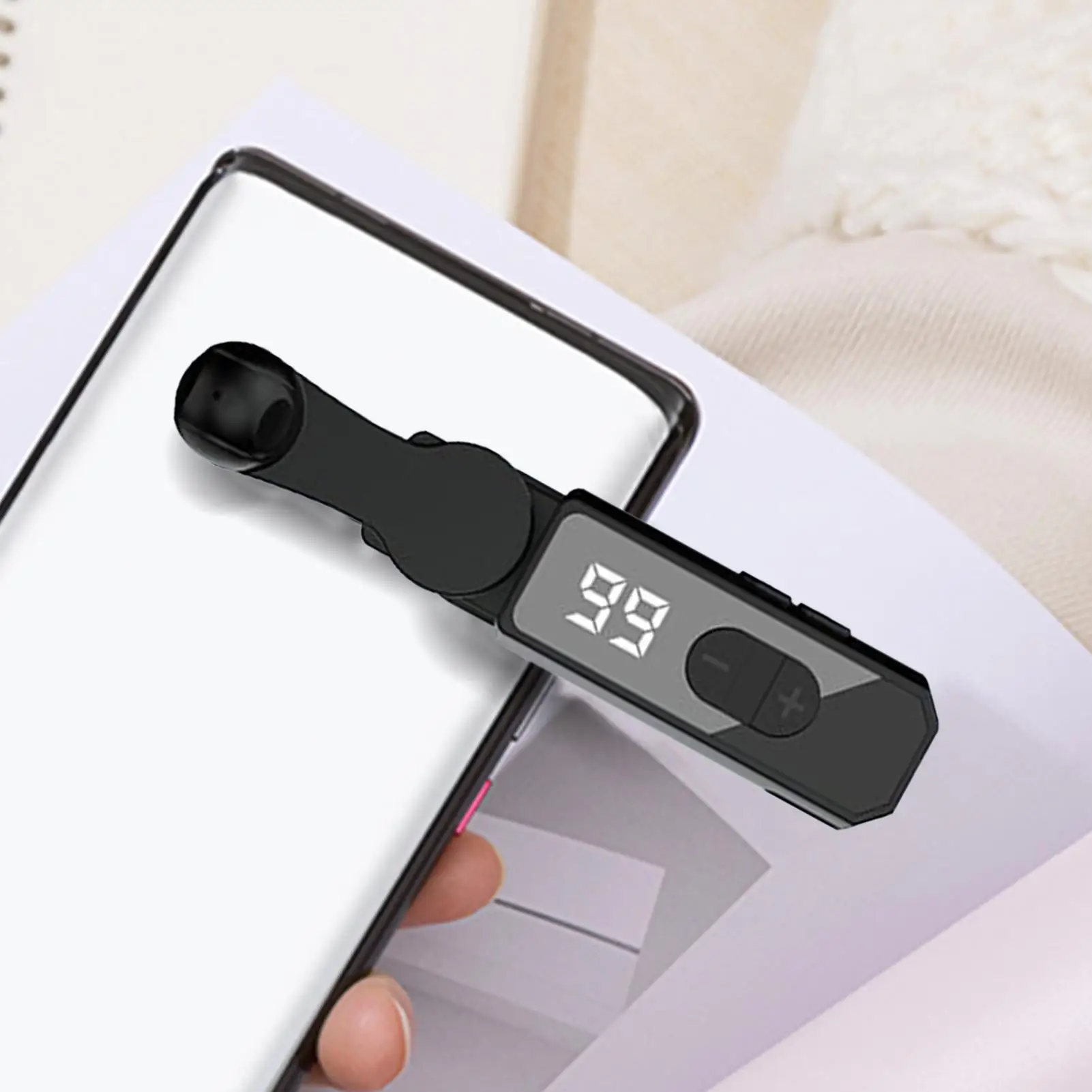 

Smart Automatic Screen Clicker Automatic Screen Tapper For Smartphone Type-C Recharging Adjustable Speed Click Tool For Game
