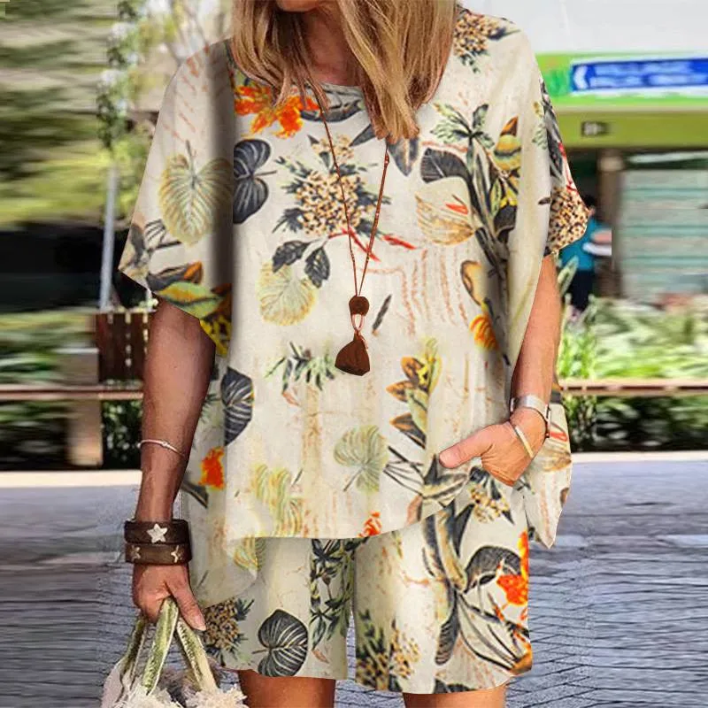 Fashion Vintage Flower Print Short Sets Women Casual Loose Short Sleeves T Shirt Shorts Two Piece Set Lady Summer Commuting Suit