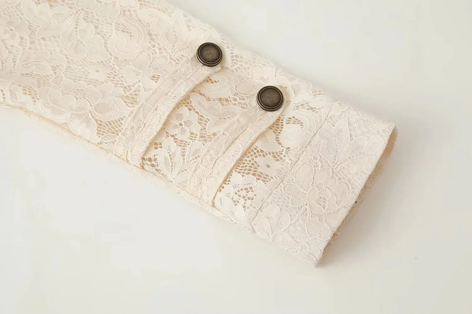 KONDALA High Street Chic Damen-Kleidanzug mit Spitzenmuster, Knotenknopf, Langarm-Oberteil, Trägerloses Kleid, Mode 2026 Sommer-Herbst-Anzug – Detail 6