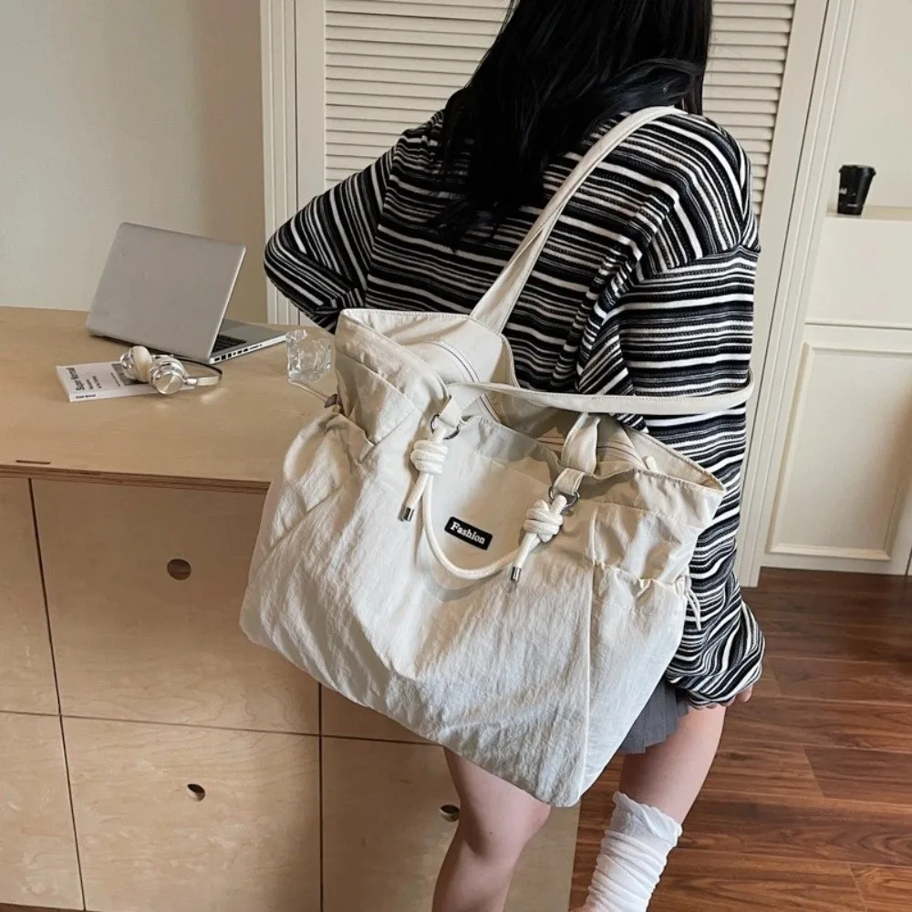 

Fashion Solid Color Women's Totes Bag Casual Versatile Nylon Shoulder Bag Large Capacity Zipper Commuting Handbag Female