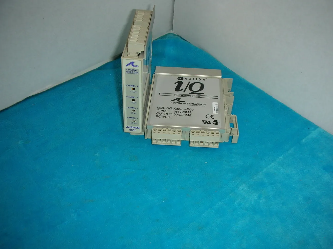 

1PC ★ Q500-4B00 ACTION
