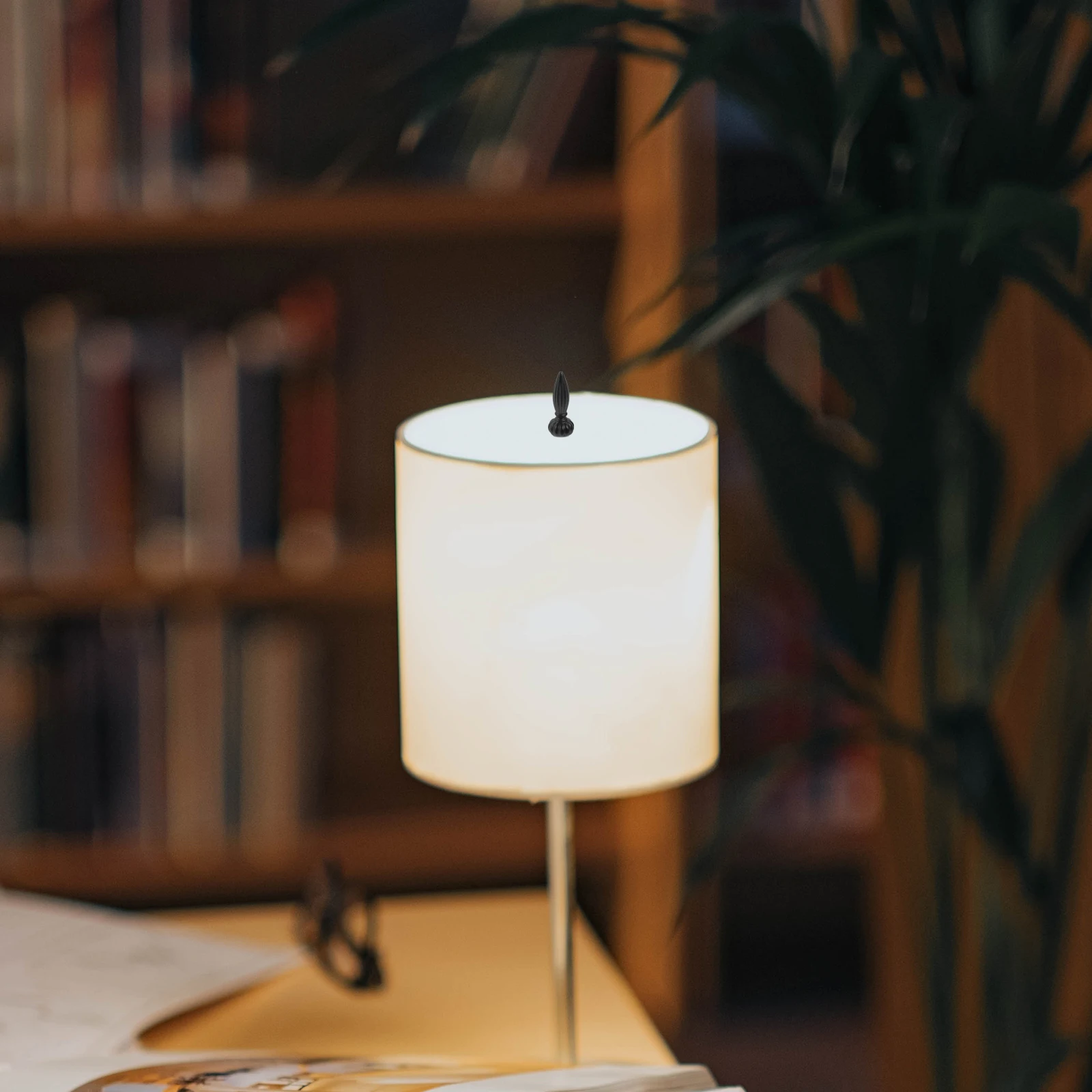 

4pcs Finials Caps Tapped Retro Light Knob Decor Lampshade Holder Harp Lamp Finial Desk Lamp Decoration Lighting Accessories