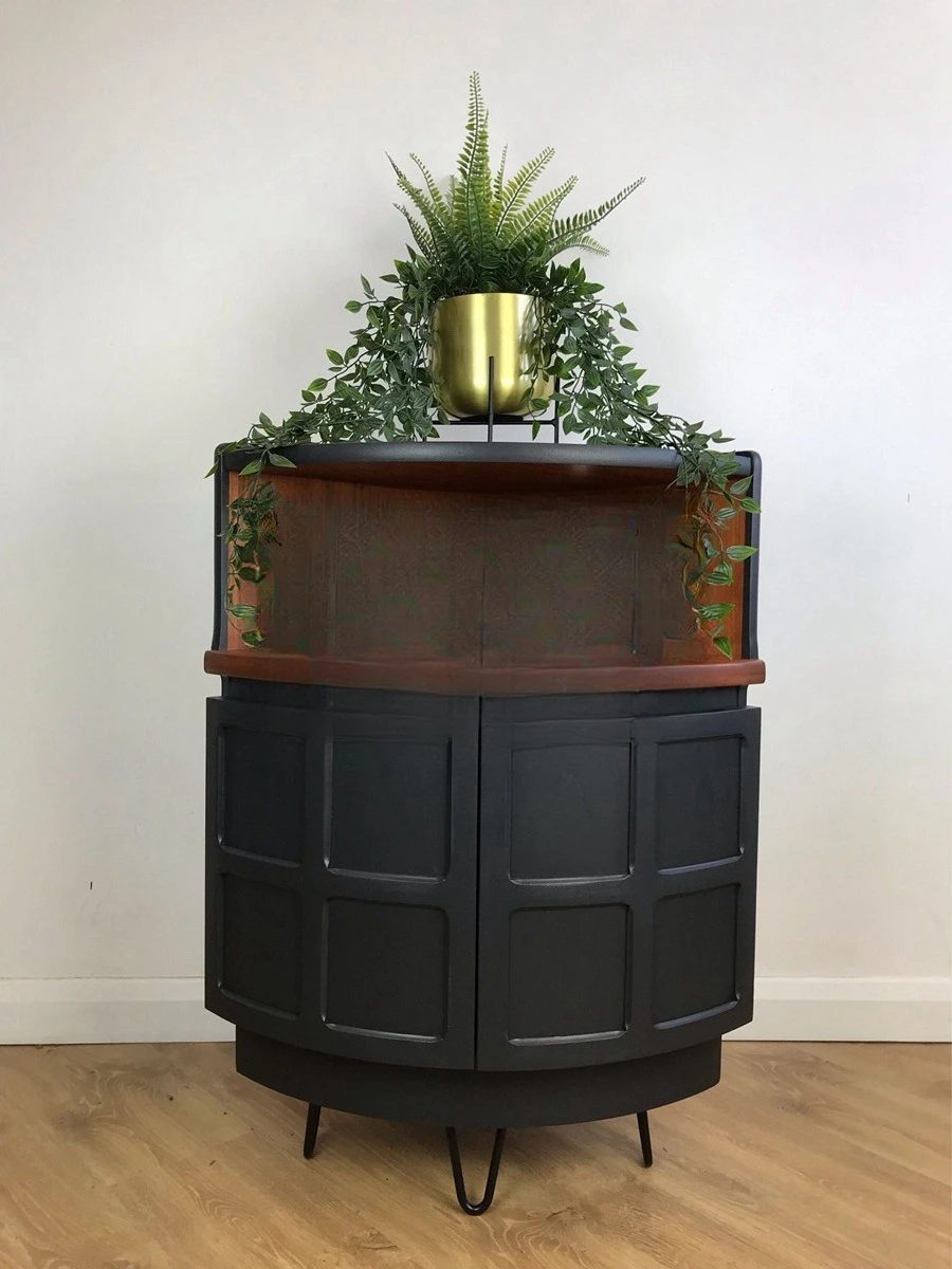 

Французский ретро обеденный боковой шкаф у стены, шкаф для хранения в гостиной, американский светлый роскошный боковой шкаф