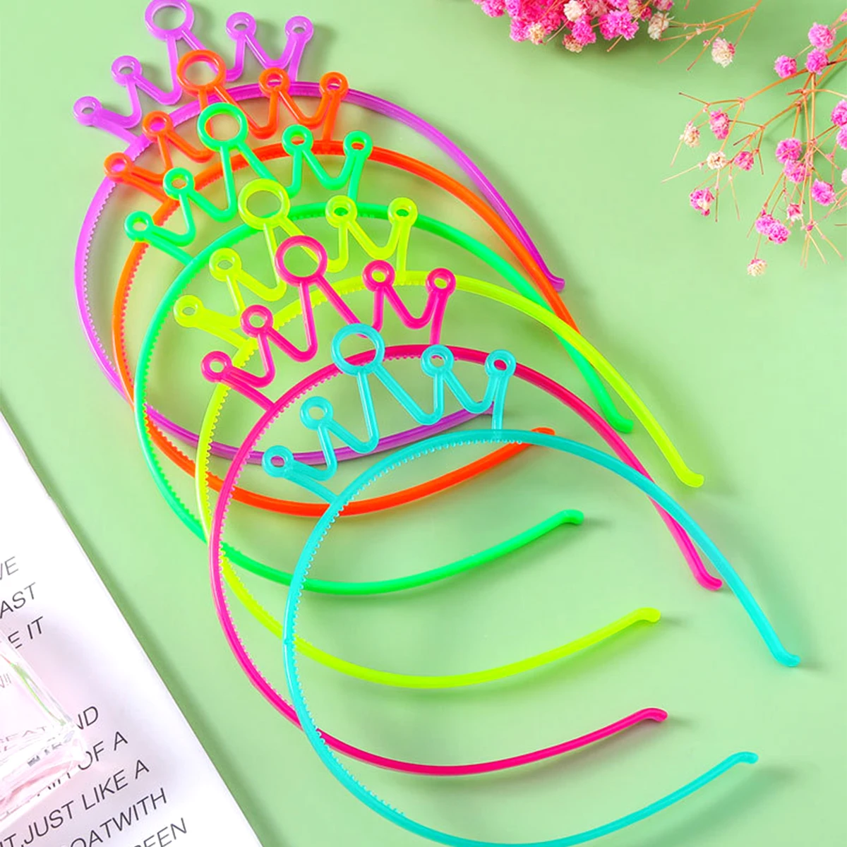 6pcs New Party Luminous Cat Ears Crown Unicorn Headband Elastic Glow In Dark Modern Plastic Headband Hair Party  Accessories