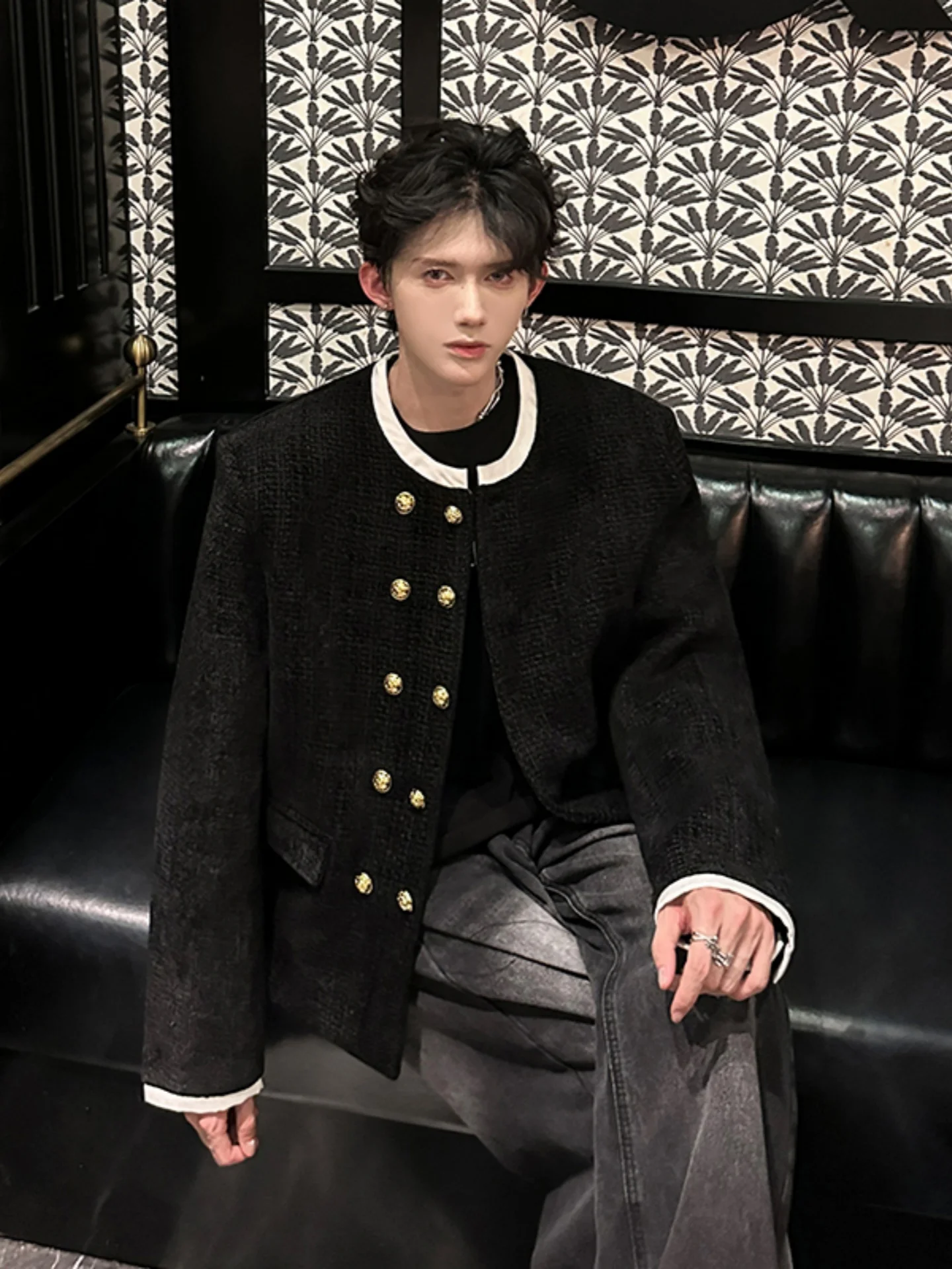 

Double-Row Buttoned Fraance Sle Men's Jaet Luxury Lightweight oulder-Padded Collarl Loose Fit Autumn Faion