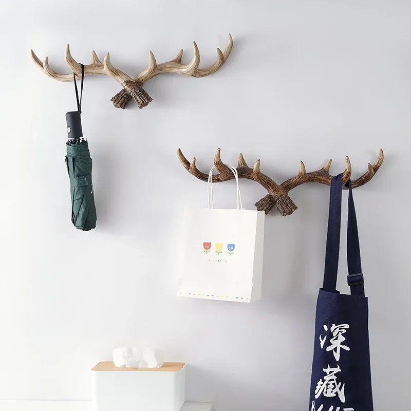 

Nordic Vintage Deer Horn Decorative Hook Wall Hanging Clothes and Hats Hook High-end Living Room Decor Antler Resin Statue Craft