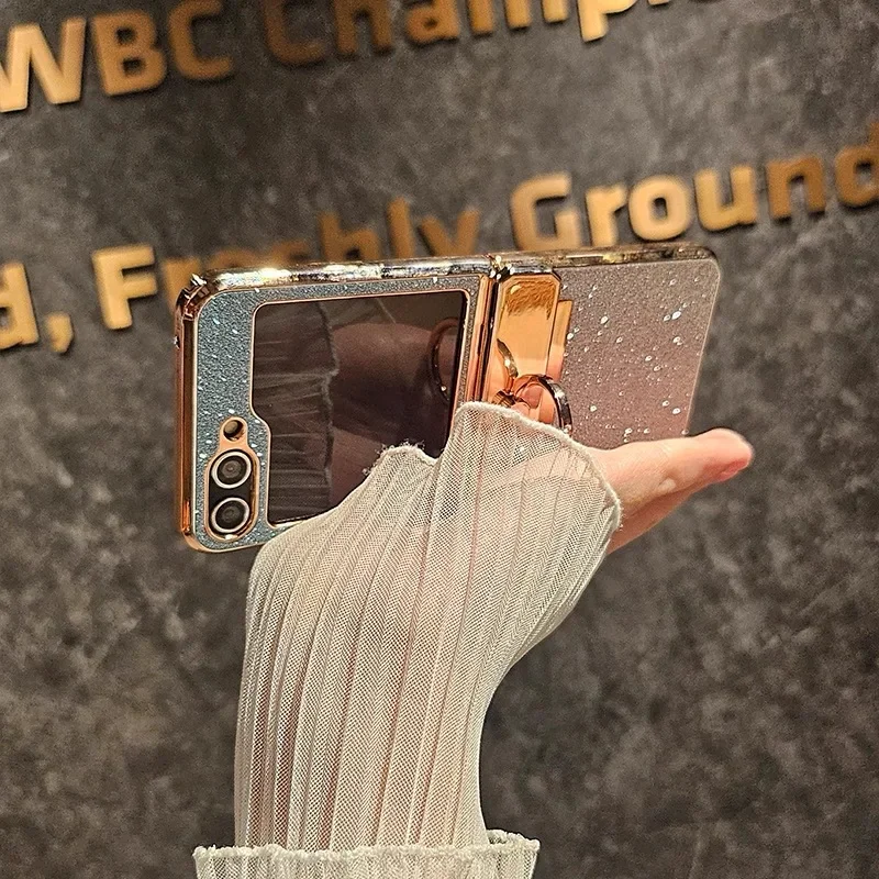 

Чехол-держатель с блестящим бриллиантом и градиентом для Samsung Galaxy Z Flip 7 6 5 4 3 flip7 ZFlip Bracket Stand Bling Hard Plating Cover