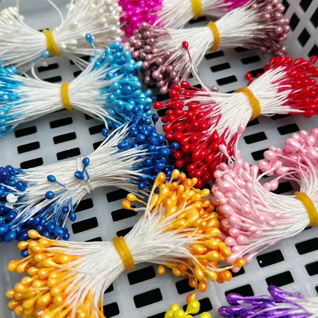 240 قطعة. Estaminas de flores simuladas nacaradas de 3mm para arreglos florales y manualidades DIY,ordeones de flores nacaradas