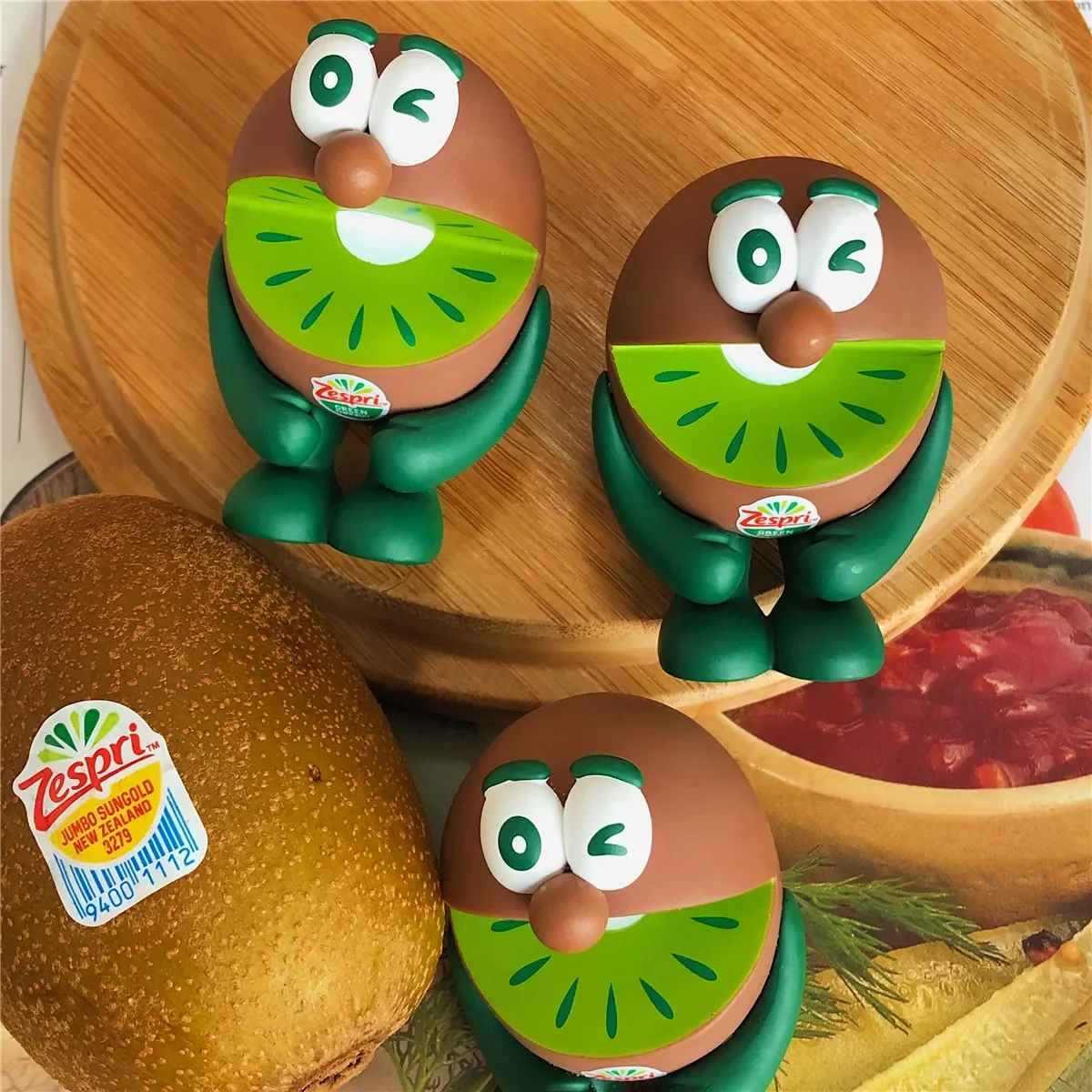 Zespr Mascot Kiwi Fruit Ornamen Pac-Man Green Brothers Action Figuret Model Toy Brithday Present for Childern