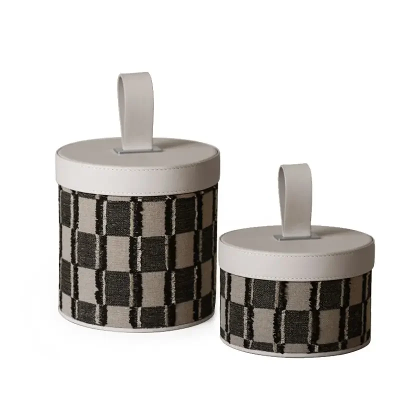 

Light luxury high-end leather woven jewelry storage jar round model room cloakroom bedroom decoration
