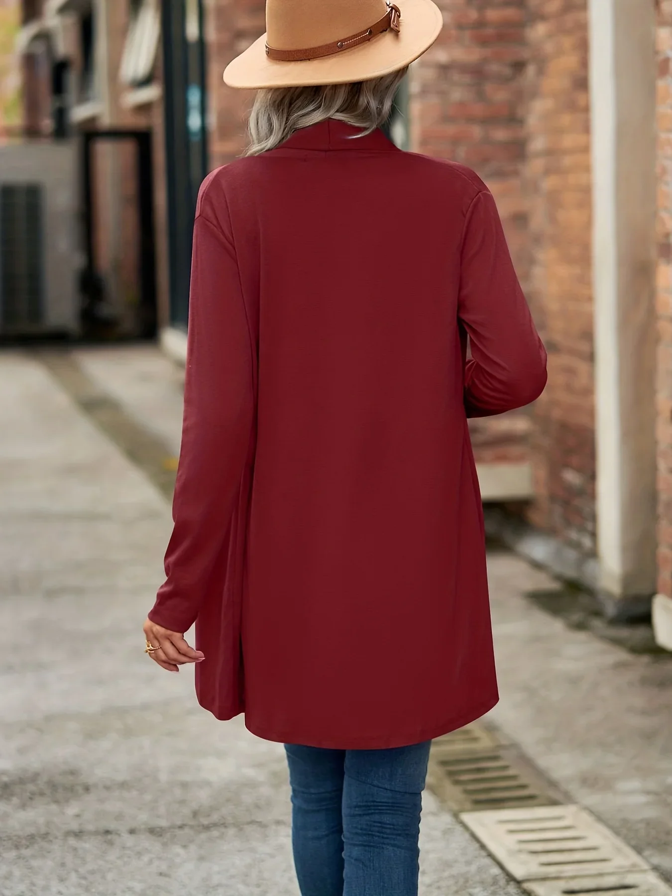 حجم كبير 1XL-5XL جديد المرأة ربيع الخريف بلون جديد الموضة ومزاجه سترة فضفاضة بأكمام طويلة