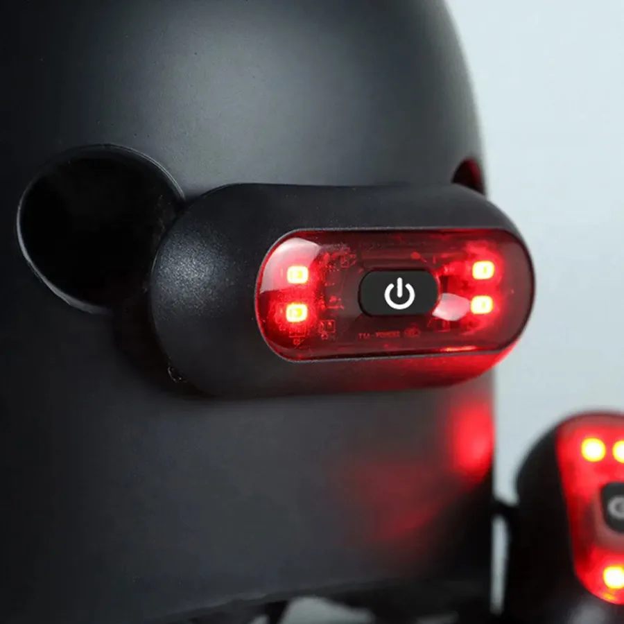 LED Motorcycle Helmet Warning Light Night Signal Bicycle Helmet Taillight Smart Lights Universal Safety Cycling Accessories