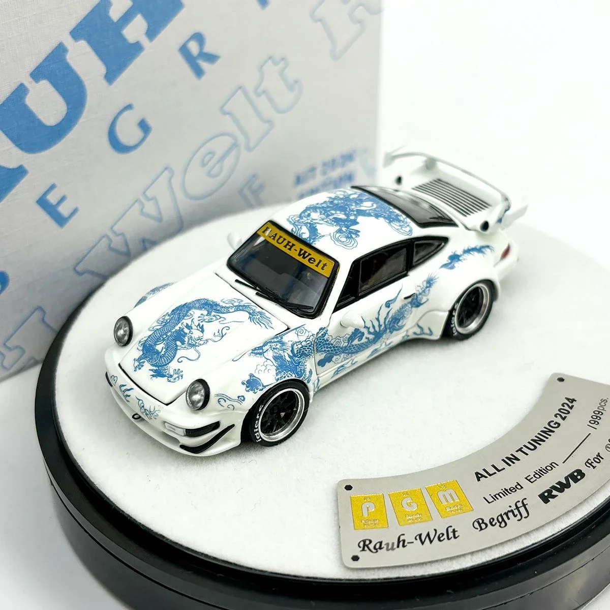 1:64 Porsche RWB 993 964 930 Foshan exposición aleación eje de prensa modelo de simulación, decoración para adultos, juguetes para niños, regalo para niños