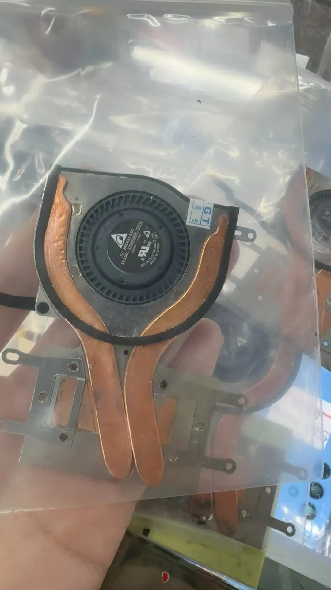 

Original Cooler fan For Microsoft pro3 1631 Surface Pro 3 Thermal Heatsink cooling system Fan KDB0505HC -DG38