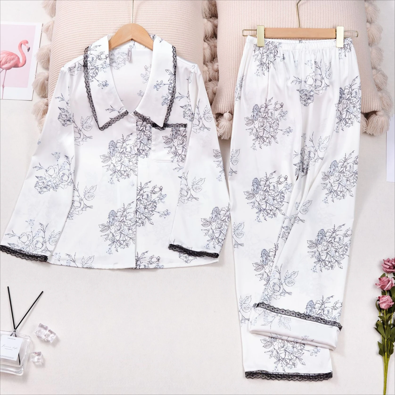 

Весенний женский пижамный комплект с принтом: рубашка с отложным воротником и длинным рукавом, брюки. Повседневная атласная пижама, домашняя одежда для сна.