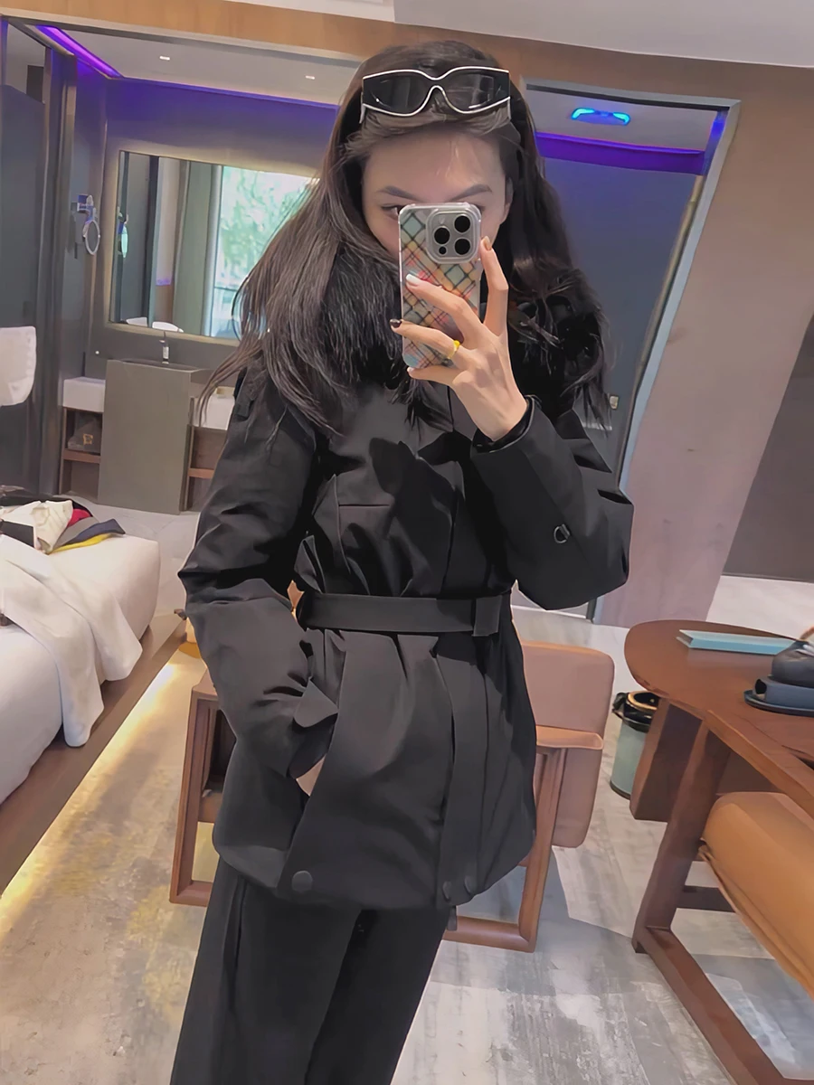 Chaqueta de Plumón para Mujer, Súper E y Única, Estilo de Moda Invernal, Abrigo Cálido para Esquiar, Cintura Ajustada,...