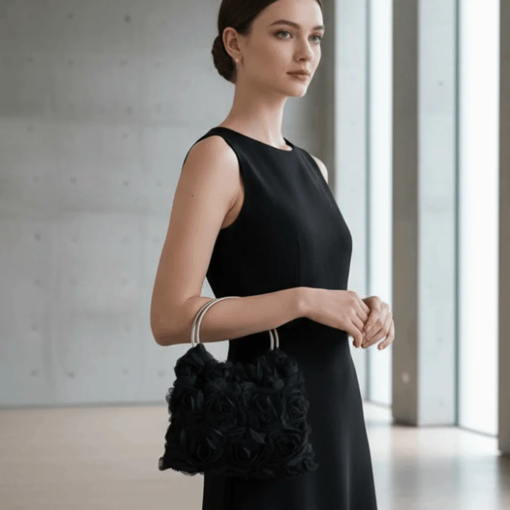 

Versatile Mesh Rose Clutch Bag Large Capacity Multi-function Wedding Handbag Polyester Magnetic Button Lady Hand-held Purse