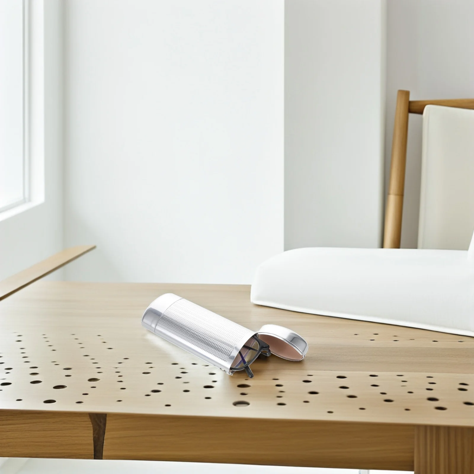 حافظة نظارات من الألومنيوم خفيفة الوزن، صندوق تخزين للنظارات ذو هيكل صلب للسفر والمكتب للاستخدام الخارجي، صندوق منظم للنظارات الشمسية