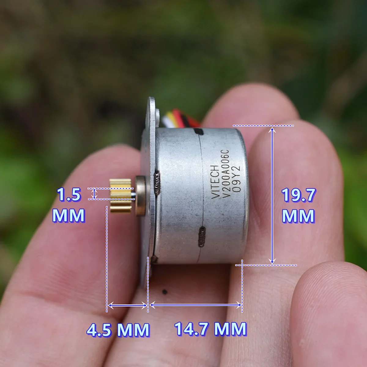 2PCS DC12V Micro 2-phase 4-wire 20MM Stepper Motor Phase Resistance 15.7 Ohms with Metal 0.3 Modulus 15 Teeth Gear