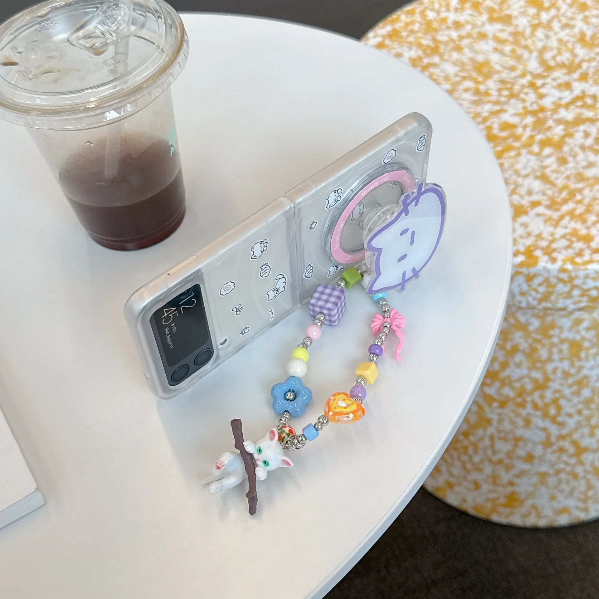 حافظة هاتف 810A100 لهاتف سامسونج جالاكسي Z Flip 7 6 5 4 غطاء خلفي واقٍ لهاتف ZFlip5 ZFlip6 ZFlip7