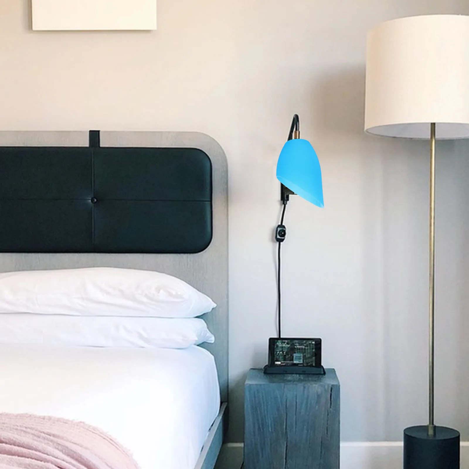 

Floor Lamp Shade Replacement Plastic Horseshoe Design Detailed Craftsmanship Easy to Install for Various Lamps