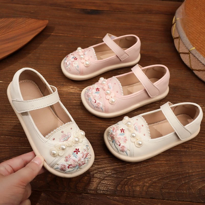 

Girls Embroider Mary Jane Shoes Princess Wedding Party Kids Elegant Leather Shoes Sweet Pearl Children Causal Hanfu Flat Shoes