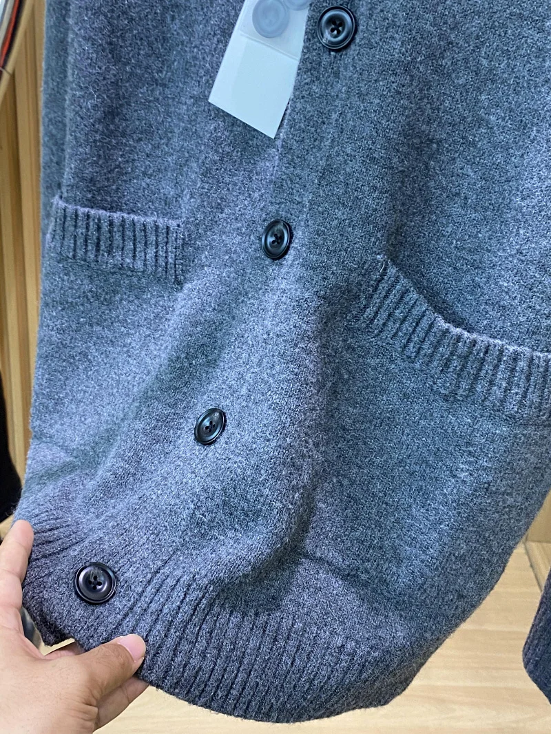 ファイオナブルなヴィンテージ風ルーズロングスリーブニットカーディガンコート、男女兼用、春秋シーズン、柔らかく快適なニットウェア