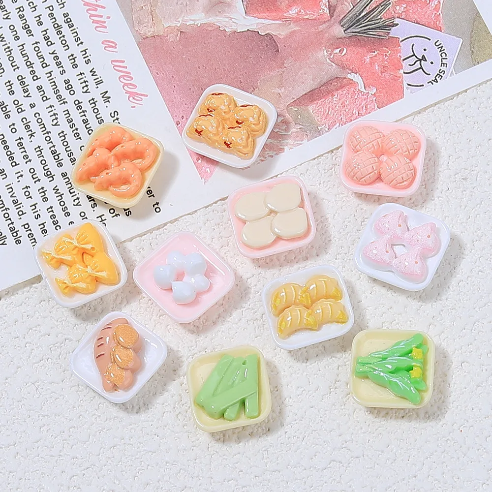 10pcs/lot Dollhouse Miniature Food Play Mini Simulation Plastic Seal Grape Peach Fruit Combination Doll Accessories Toys