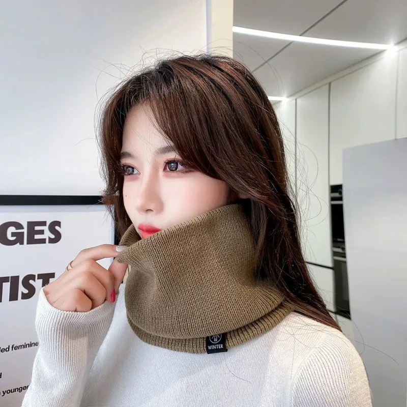 Winter scarf for men and women, fleece-lined and thickened neck warmer, outdoor cycling mask versatile knitted neck protector,
